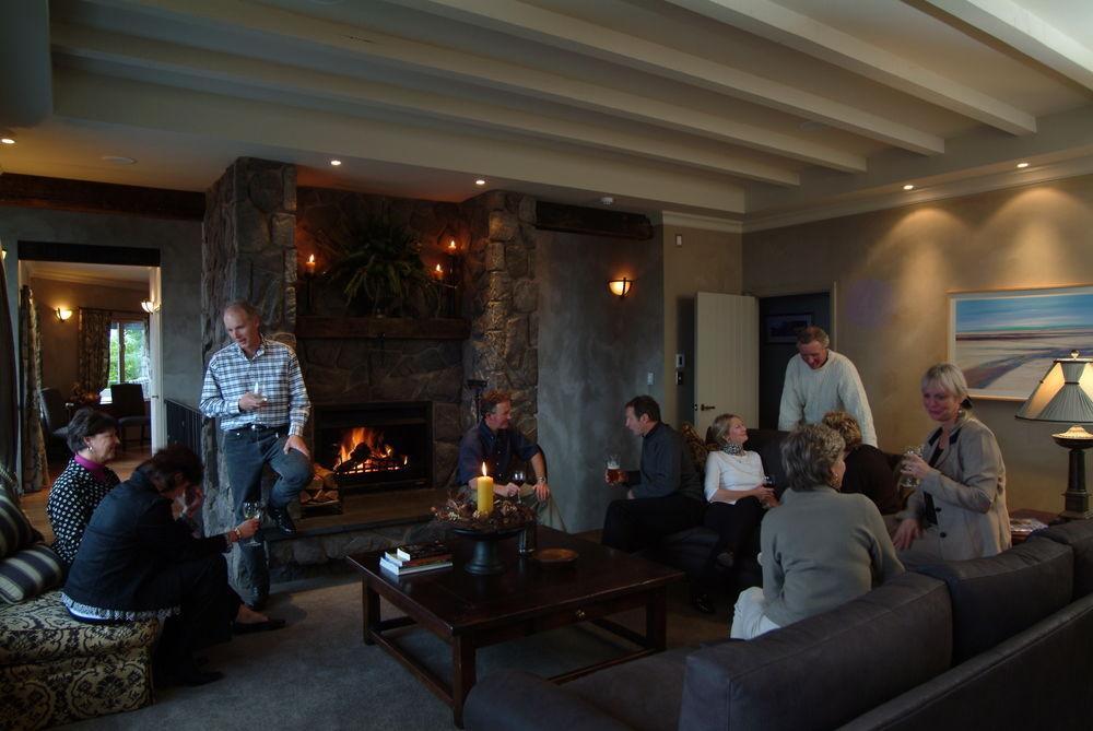 Tauhara Sunrise Lodge Taupo Zewnętrze zdjęcie