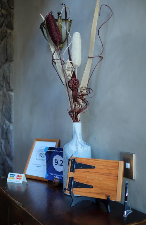 Tauhara Sunrise Lodge Taupo Zewnętrze zdjęcie
