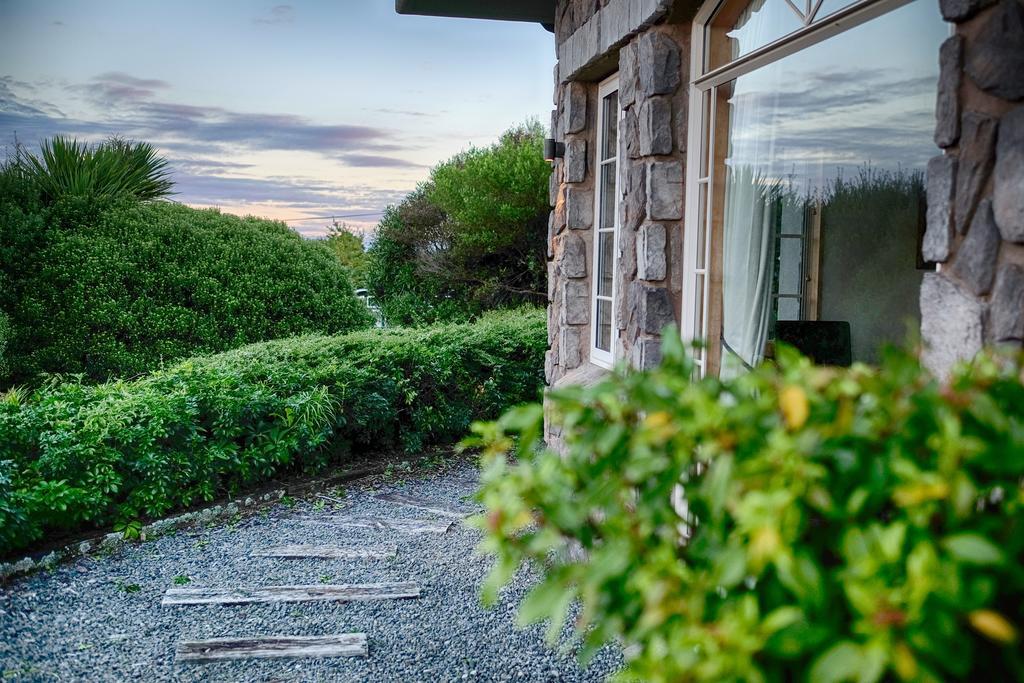 Tauhara Sunrise Lodge Taupo Zewnętrze zdjęcie