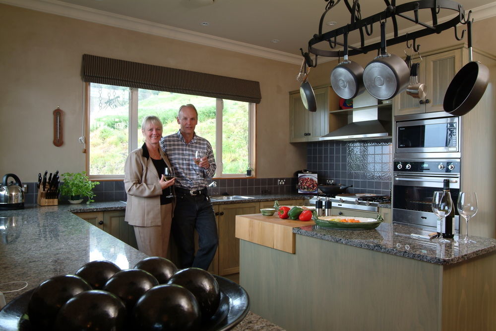 Tauhara Sunrise Lodge Taupo Zewnętrze zdjęcie