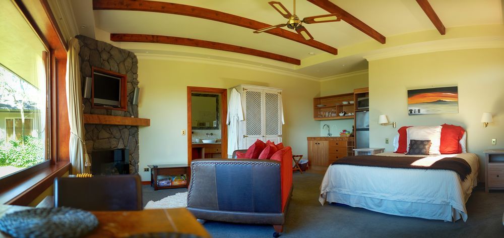 Tauhara Sunrise Lodge Taupo Zewnętrze zdjęcie