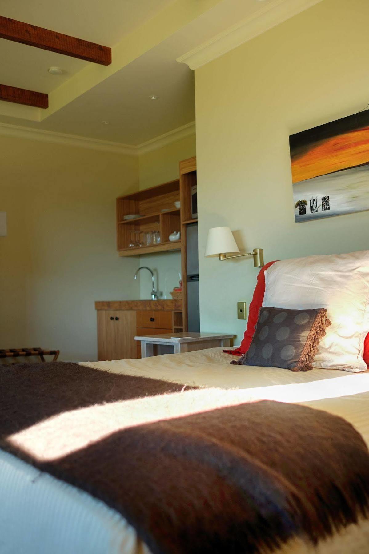 Tauhara Sunrise Lodge Taupo Zewnętrze zdjęcie